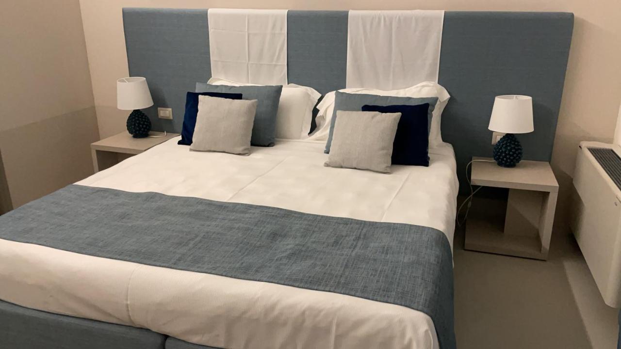 Hercules Suites Noto Zewnętrze zdjęcie