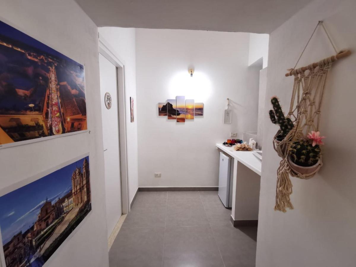 Hercules Suites Noto Zewnętrze zdjęcie